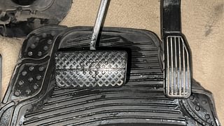 Used 2014 Honda City [2014-2017] VX CVT Petrol Automatic interior PEDALS VIEW