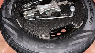 Used 2017 Maruti Suzuki Vitara Brezza [2016-2020] ZDI PLUS Dual Tone Diesel Manual tyres SPARE TYRE VIEW