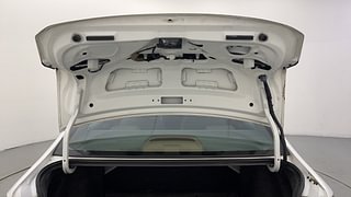 Used 2014 Honda City [2014-2017] VX CVT Petrol Automatic interior DICKY DOOR OPEN VIEW