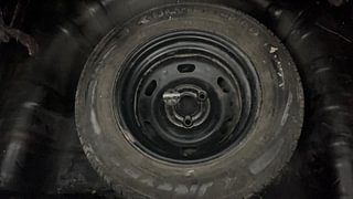 Used 2018 Renault Kwid [2015-2019] 1.0 RXT AMT Petrol Automatic tyres SPARE TYRE VIEW