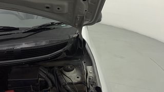 Used 2014 Nissan Sunny [2011-2014] XL Petrol Manual engine ENGINE LEFT SIDE HINGE & APRON VIEW