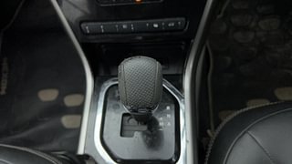 Used 2019 Tata Nexon [2017-2020] XZA Plus Dual Tone Roof AMT Petrol Petrol Automatic interior GEAR  KNOB VIEW