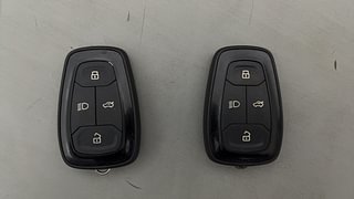 Used 2019 Tata Nexon [2017-2020] XZA Plus Dual Tone Roof AMT Petrol Petrol Automatic extra CAR KEY VIEW
