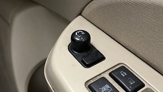 Used 2015 Maruti Suzuki Swift Dzire VXI Petrol Manual top_features Adjustable ORVM