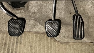 Used 2014 Honda Brio [2011-2016] VX MT Petrol Manual interior PEDALS VIEW