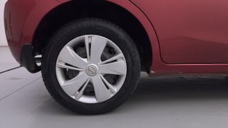 Used 2017 Nissan Micra [2013-2020] XL CVT Petrol Automatic tyres RIGHT REAR TYRE RIM VIEW