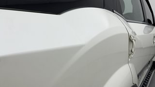 Used 2022 Mahindra XUV500 [2018-2021] W11 AT Diesel Automatic dents MINOR SCRATCH