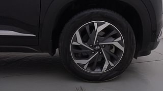 Used 2023 Hyundai Creta SX OPT Turbo DCT Petrol Petrol Automatic tyres RIGHT FRONT TYRE RIM VIEW