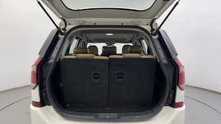 Used 2022 Mahindra XUV500 [2018-2021] W11 AT Diesel Automatic interior DICKY INSIDE VIEW