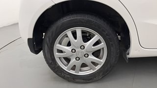 Used 2014 Honda Brio [2011-2016] VX MT Petrol Manual tyres RIGHT REAR TYRE RIM VIEW