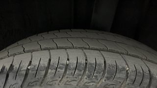 Used 2020 Renault Triber RXZ Petrol Manual tyres LEFT REAR TYRE TREAD VIEW