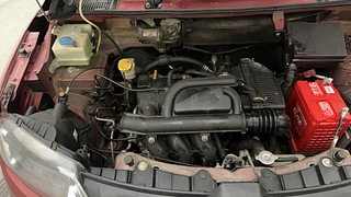 Used 2018 Renault Kwid [2017-2019] RXT 1.0 SCE Special Petrol Manual engine ENGINE RIGHT SIDE VIEW