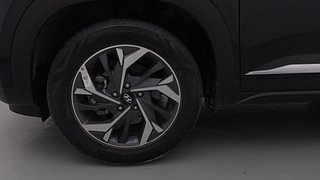 Used 2023 Hyundai Creta SX OPT Turbo DCT Petrol Petrol Automatic tyres LEFT FRONT TYRE RIM VIEW