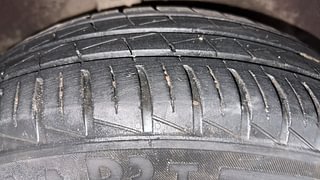 Used 2017 Nissan Micra [2013-2020] XL CVT Petrol Automatic tyres RIGHT REAR TYRE TREAD VIEW