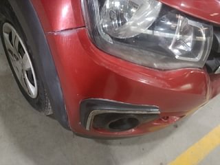 Used 2018 Renault Kwid [2017-2019] RXT 1.0 SCE Special Petrol Manual dents MINOR SCRATCH