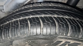 Used 2014 Honda Brio [2011-2016] VX MT Petrol Manual tyres LEFT REAR TYRE TREAD VIEW