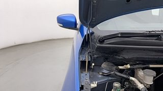 Used 2017 Maruti Suzuki Celerio ZXI Petrol Manual engine ENGINE RIGHT SIDE HINGE & APRON VIEW