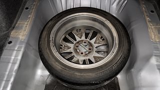 Used 2017 Honda City [2017-2020] VX CVT Petrol Automatic tyres SPARE TYRE VIEW