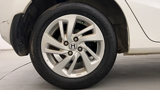 Used 2016 Honda Jazz V Petrol Petrol Manual tyres RIGHT REAR TYRE RIM VIEW