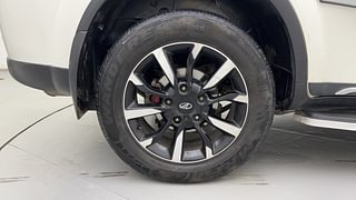Used 2022 Mahindra XUV500 [2018-2021] W11 AT Diesel Automatic tyres RIGHT REAR TYRE RIM VIEW