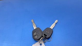 Used 2017 Maruti Suzuki Celerio ZXI Petrol Manual extra CAR KEY VIEW