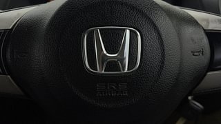 Used 2014 Honda Brio [2011-2016] VX MT Petrol Manual top_features Airbags
