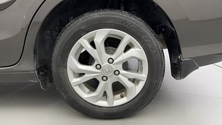 Used 2021 Honda Amaze [2018-2021] 1.2 VX i-VTEC Petrol Manual tyres LEFT REAR TYRE RIM VIEW