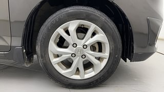 Used 2021 Honda Amaze [2018-2021] 1.2 VX i-VTEC Petrol Manual tyres RIGHT FRONT TYRE RIM VIEW