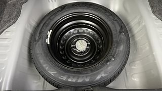 Used 2021 Honda Amaze [2018-2021] 1.2 VX i-VTEC Petrol Manual tyres SPARE TYRE VIEW