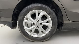 Used 2021 Honda Amaze [2018-2021] 1.2 VX i-VTEC Petrol Manual tyres RIGHT REAR TYRE RIM VIEW