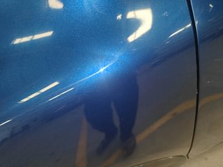 Used 2020 Renault Triber RXZ Petrol Manual dents MINOR DENT