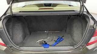 Used 2021 Honda Amaze [2018-2021] 1.2 VX i-VTEC Petrol Manual interior DICKY INSIDE VIEW