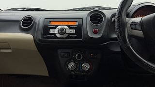 Used 2014 Honda Brio [2011-2016] VX MT Petrol Manual interior MUSIC SYSTEM & AC CONTROL VIEW