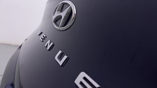 Used 2020 Hyundai Venue [2019-2022] SX Plus 1.0 Turbo DCT Petrol Automatic dents MINOR SCRATCH