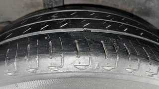 Used 2021 Honda City ZX CVT Petrol Automatic tyres RIGHT REAR TYRE TREAD VIEW