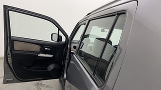 Used 2013 Maruti Suzuki Wagon R 1.0 [2010-2019] VXi Petrol Manual interior LEFT FRONT DOOR OPEN VIEW
