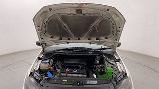 Used 2014 volkswagen Vento 1.6L Highline Petrol Petrol Manual engine ENGINE & BONNET OPEN FRONT VIEW