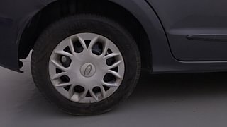Used 2015 Ford Figo Aspire Trend 1.5 TDCi Diesel Manual tyres RIGHT REAR TYRE RIM VIEW