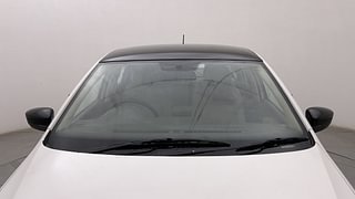 Used 2014 volkswagen Vento 1.6L Highline Petrol Petrol Manual exterior FRONT WINDSHIELD VIEW