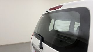 Used 2016 Maruti Suzuki Wagon R 1.0 [2015-2019] VXI AMT Petrol Automatic top_features Rear defogger