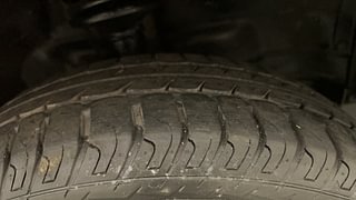 Used 2016 Maruti Suzuki Wagon R 1.0 [2015-2019] VXI AMT Petrol Automatic tyres RIGHT FRONT TYRE TREAD VIEW