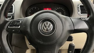 Used 2014 volkswagen Vento 1.6L Highline Petrol Petrol Manual top_features Steering mounted controls
