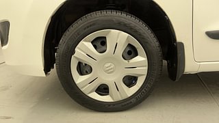 Used 2016 Maruti Suzuki Wagon R 1.0 [2015-2019] VXI AMT Petrol Automatic tyres LEFT FRONT TYRE RIM VIEW