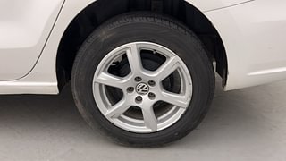 Used 2014 volkswagen Vento 1.6L Highline Petrol Petrol Manual tyres LEFT REAR TYRE RIM VIEW