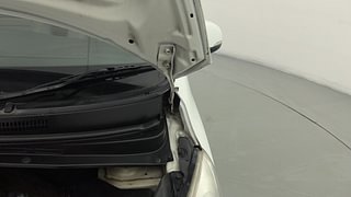 Used 2011 Hyundai i10 Sportz 1.2 Kappa2 Petrol Manual engine ENGINE LEFT SIDE HINGE & APRON VIEW