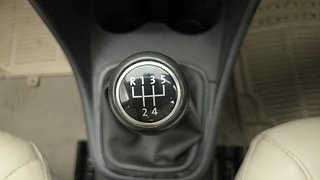 Used 2011 Volkswagen Polo [2010-2014] Comfortline 1.2L (P) Petrol Manual interior GEAR  KNOB VIEW