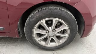 Used 2016 Hyundai Grand i10 Asta AT 1.2 Kappa VTVT Petrol Automatic tyres RIGHT FRONT TYRE RIM VIEW