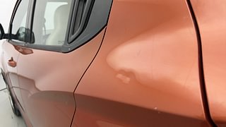Used 2016 Mahindra KUV100 [2015-2017] K6 6 STR Petrol Manual dents MINOR DENT