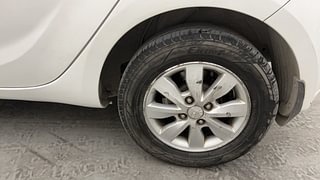 Used 2013 Hyundai i20 [2012-2014] Sportz 1.4 CRDI Diesel Manual tyres LEFT REAR TYRE RIM VIEW