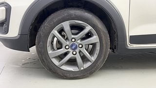 Used 2020 Ford Freestyle [2017-2021] Titanium 1.2 Petrol Manual tyres LEFT FRONT TYRE RIM VIEW